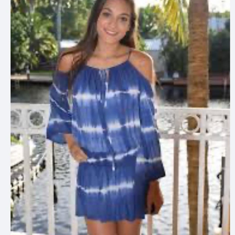 New With Tags Elan Blue and White Tie-Dye Romper